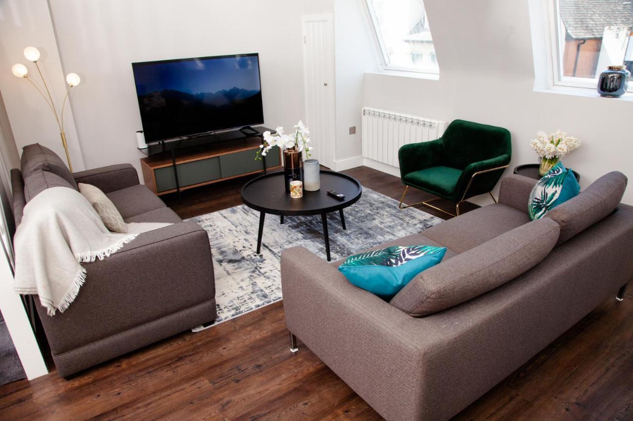 High Life Serviced Apartments - Old Town 스윈던 외부 사진